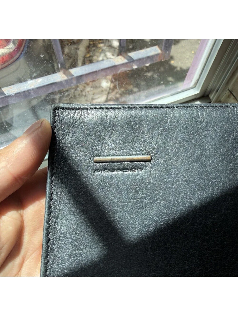 Piquadro Black Leather Slim Bifold Wallet Card Holder Men’s Minimalist Italy